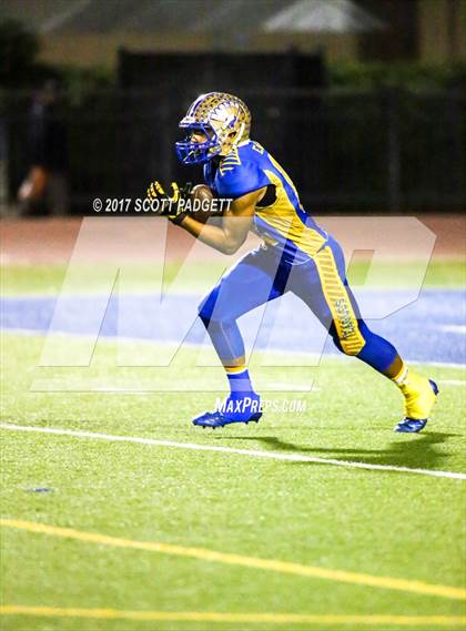 Thumbnail 3 in San Pasqual vs. Rancho Buena Vista (CIF SDS D3 Quarterfinal) photogallery.