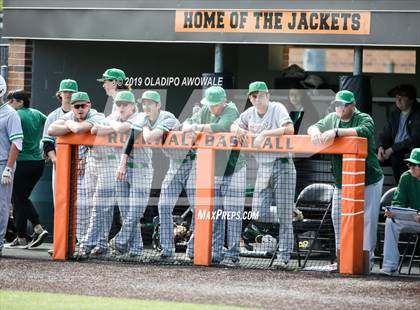 Thumbnail 2 in Lake Dallas vs. Grapevine (UIL 5A Bi-District Playoff) photogallery.