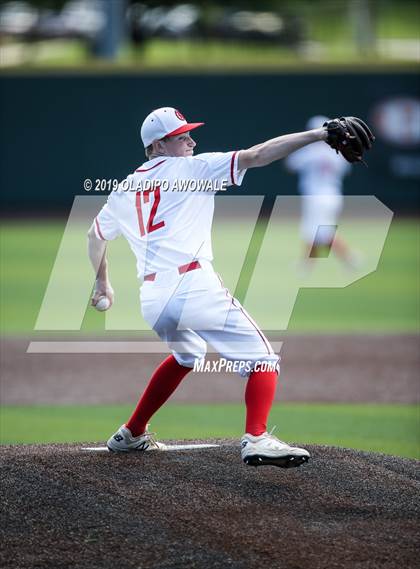 Thumbnail 2 in Lake Dallas vs. Grapevine (UIL 5A Bi-District Playoff) photogallery.