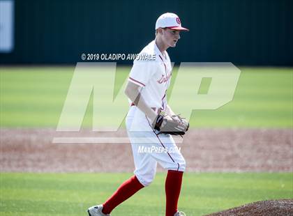 Thumbnail 2 in Lake Dallas vs. Grapevine (UIL 5A Bi-District Playoff) photogallery.