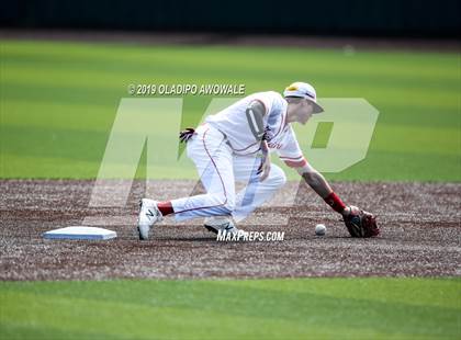 Thumbnail 2 in Lake Dallas vs. Grapevine (UIL 5A Bi-District Playoff) photogallery.
