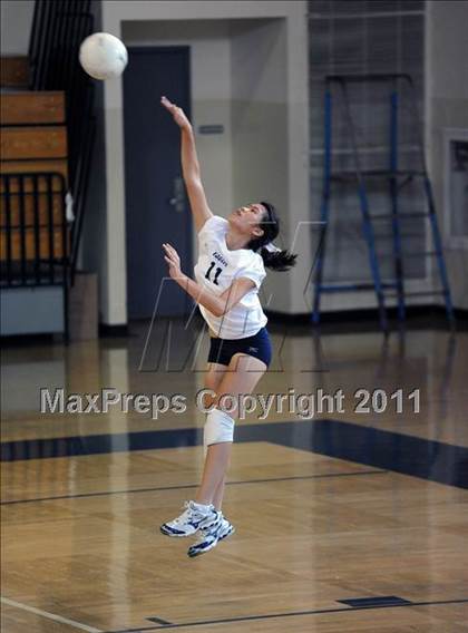 Thumbnail 3 in El Monte @ Gabrielino photogallery.