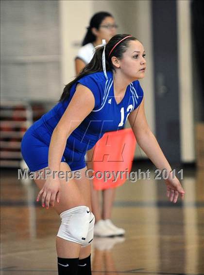 Thumbnail 3 in El Monte @ Gabrielino photogallery.