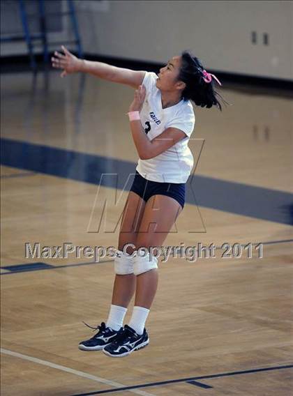 Thumbnail 1 in El Monte @ Gabrielino photogallery.