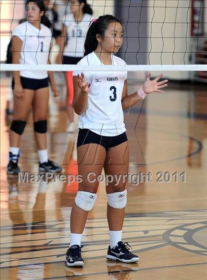 Thumbnail 1 in El Monte @ Gabrielino photogallery.