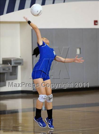 Thumbnail 2 in El Monte @ Gabrielino photogallery.