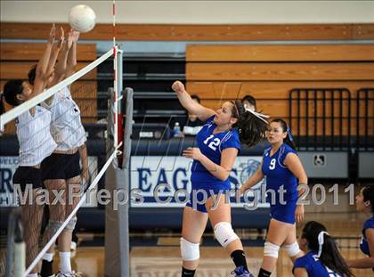 Thumbnail 1 in El Monte @ Gabrielino photogallery.