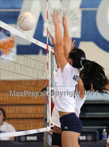 Thumbnail 3 in El Monte @ Gabrielino photogallery.