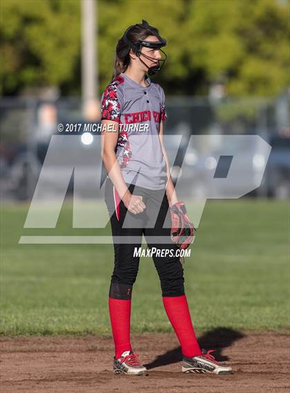 Thumbnail 3 in Foothill vs. Chico photogallery.