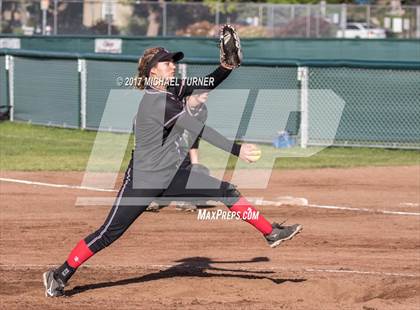Thumbnail 3 in Foothill vs. Chico photogallery.