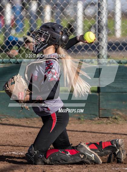 Thumbnail 1 in Foothill vs. Chico photogallery.