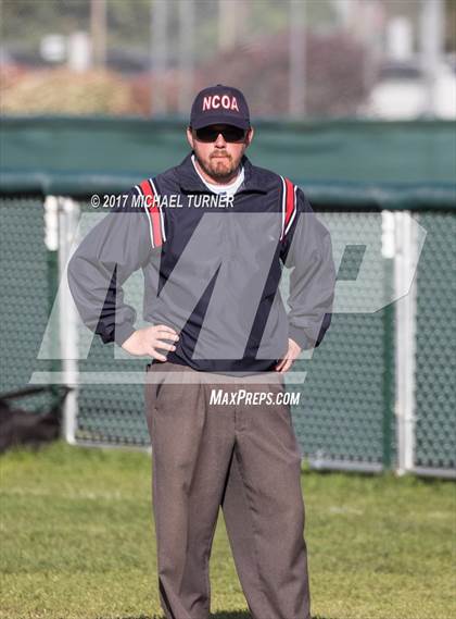 Thumbnail 2 in Foothill vs. Chico photogallery.