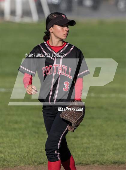 Thumbnail 2 in Foothill vs. Chico photogallery.