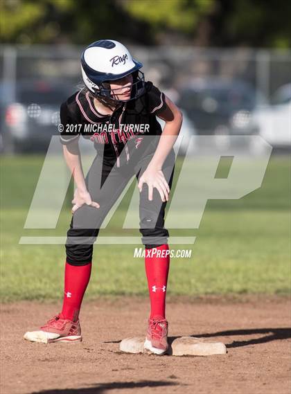 Thumbnail 1 in Foothill vs. Chico photogallery.