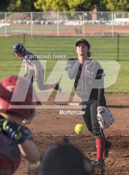 Thumbnail 2 in Foothill vs. Chico photogallery.