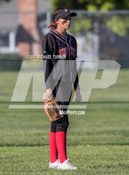 Thumbnail 1 in Foothill vs. Chico photogallery.