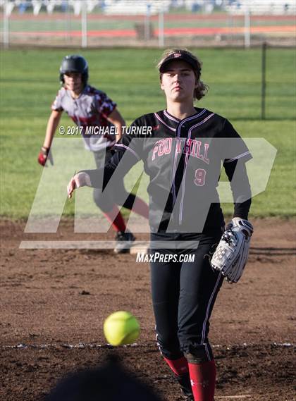 Thumbnail 1 in Foothill vs. Chico photogallery.