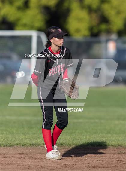 Thumbnail 3 in Foothill vs. Chico photogallery.
