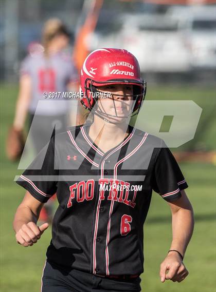 Thumbnail 1 in Foothill vs. Chico photogallery.