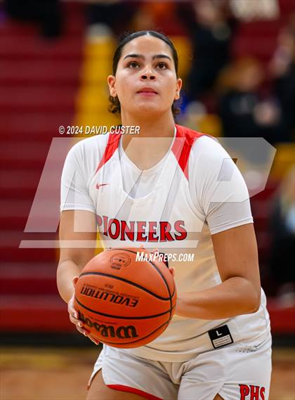 Thumbnail 2 in Woodgrove vs. Patriot (Cougar Holiday Classic) photogallery.