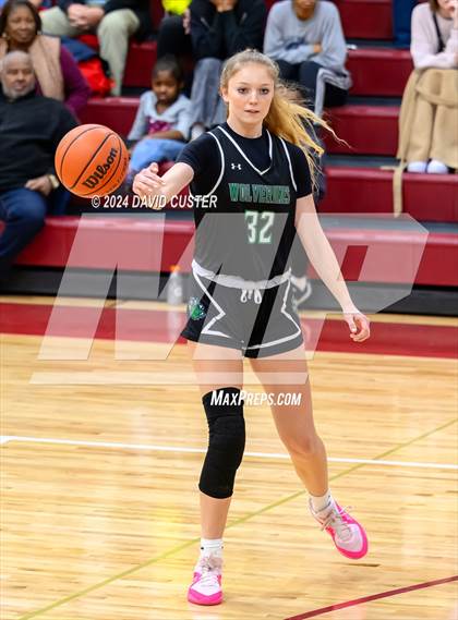 Thumbnail 3 in Woodgrove vs. Patriot (Cougar Holiday Classic) photogallery.