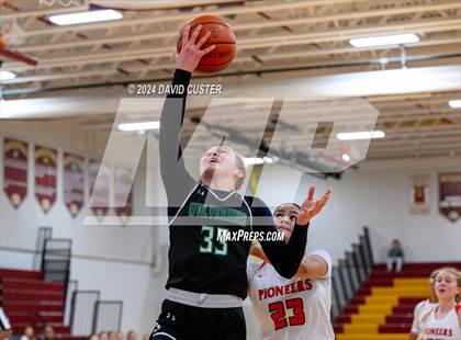 Thumbnail 2 in Woodgrove vs. Patriot (Cougar Holiday Classic) photogallery.