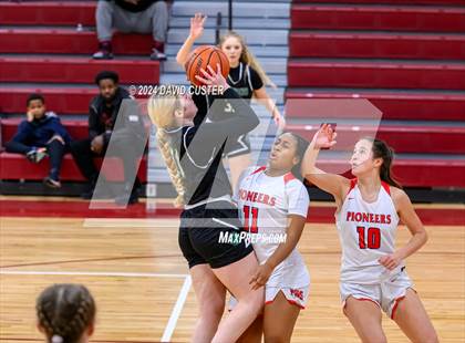 Thumbnail 2 in Woodgrove vs. Patriot (Cougar Holiday Classic) photogallery.