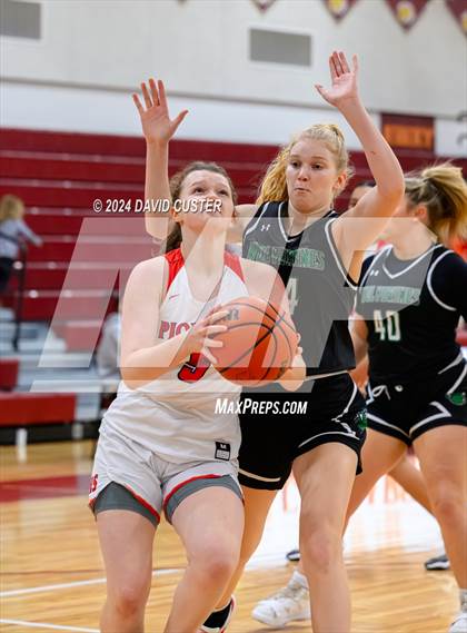 Thumbnail 1 in Woodgrove vs. Patriot (Cougar Holiday Classic) photogallery.