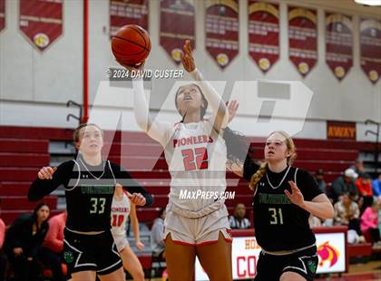 Thumbnail 1 in Woodgrove vs. Patriot (Cougar Holiday Classic) photogallery.