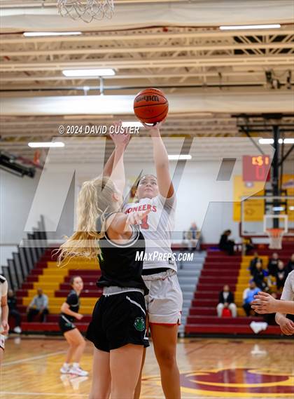 Thumbnail 1 in Woodgrove vs. Patriot (Cougar Holiday Classic) photogallery.
