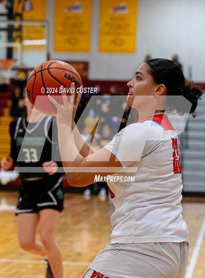 Thumbnail 2 in Woodgrove vs. Patriot (Cougar Holiday Classic) photogallery.