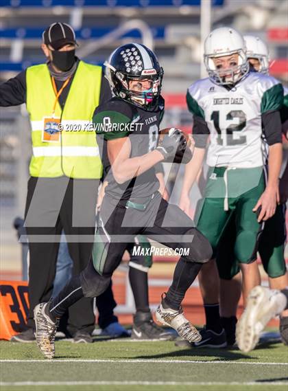 Thumbnail 2 in Fleming vs. Stratton/Liberty (CHSAA 6-Man State Final) photogallery.