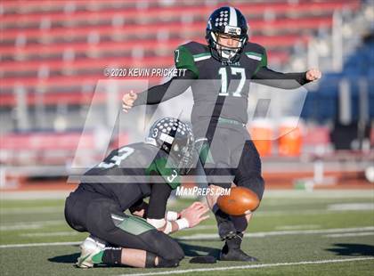 Thumbnail 3 in Fleming vs. Stratton/Liberty (CHSAA 6-Man State Final) photogallery.
