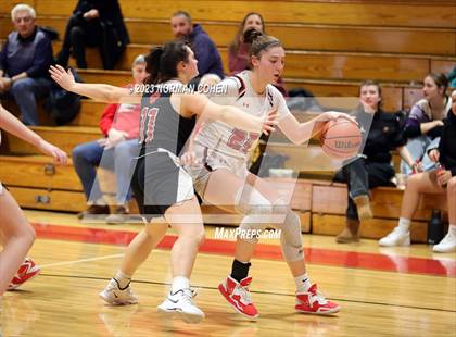 Thumbnail 3 in Resurrection @ Mundelein photogallery.