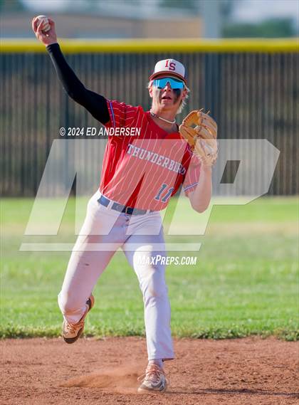 Thumbnail 2 in Indian Springs vs. Pahranagat Valley (NIAA 1A State Playoffs) photogallery.