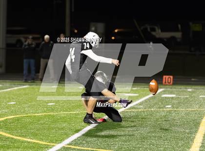 Thumbnail 1 in Cloverdale @ Sheridan (IHSAA 1A Sectional Championship S46) photogallery.