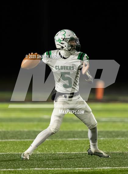 Thumbnail 1 in Cloverdale @ Sheridan (IHSAA 1A Sectional Championship S46) photogallery.