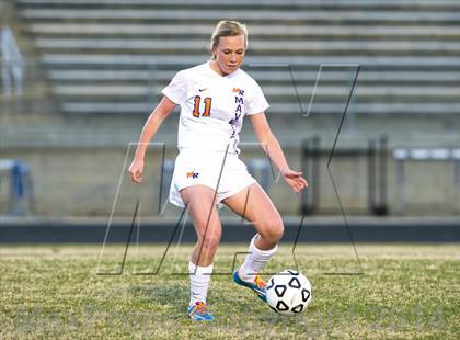 Thumbnail 3 in Marvin Ridge vs Cox Mill photogallery.
