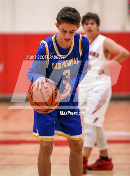 Thumbnail 2 in San Pasqual @ Fallbrook photogallery.