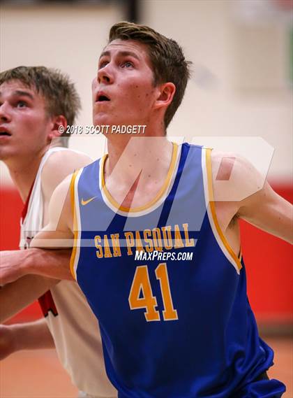 Thumbnail 2 in San Pasqual @ Fallbrook photogallery.