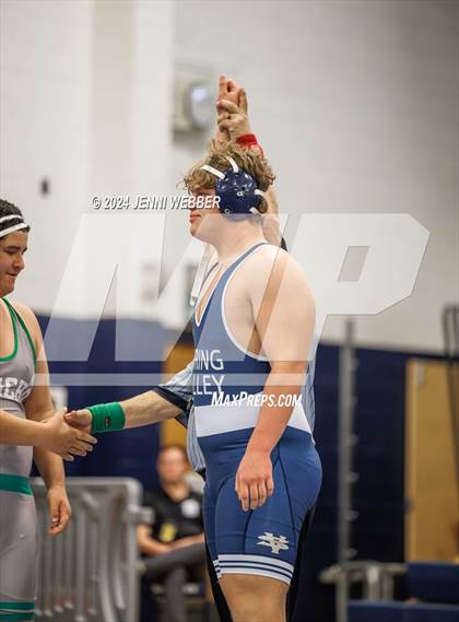 Thumbnail 2 in Spring Valley vs. Rancho (Spring Valley Duals Round 4) photogallery.
