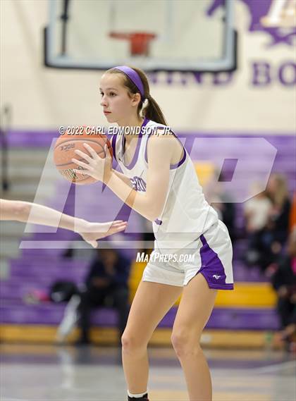 Thumbnail 3 in Stewarts Creek @ Lipscomb Academy photogallery.