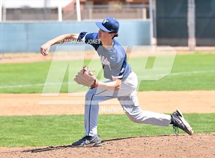 Thumbnail 3 in Erie vs. West Albany (Coach Bob Invitational) photogallery.