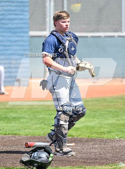 Thumbnail 2 in Erie vs. West Albany (Coach Bob Invitational) photogallery.