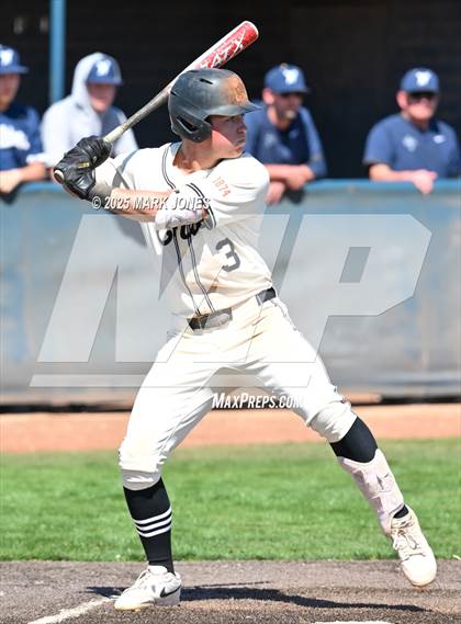 Thumbnail 1 in Erie vs. West Albany (Coach Bob Invitational) photogallery.