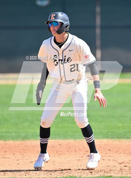 Thumbnail 2 in Erie vs. West Albany (Coach Bob Invitational) photogallery.