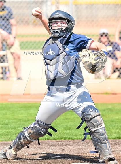 Thumbnail 1 in Erie vs. West Albany (Coach Bob Invitational) photogallery.