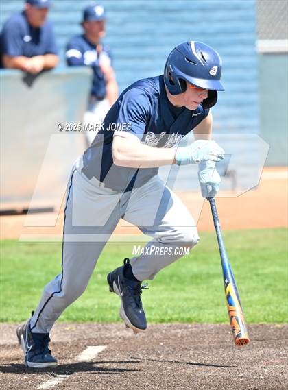 Thumbnail 2 in Erie vs. West Albany (Coach Bob Invitational) photogallery.