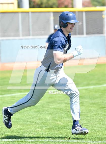Thumbnail 3 in Erie vs. West Albany (Coach Bob Invitational) photogallery.