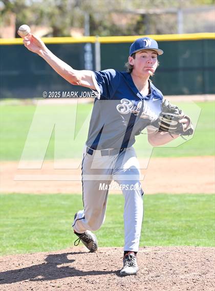 Thumbnail 2 in Erie vs. West Albany (Coach Bob Invitational) photogallery.
